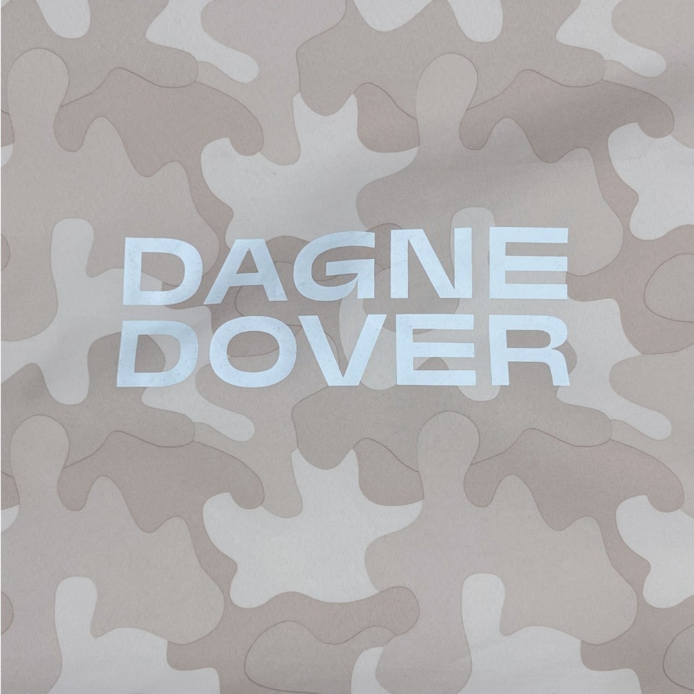 Dagne Dover beige camo drawstring dustbag. - Picture 4 of 4